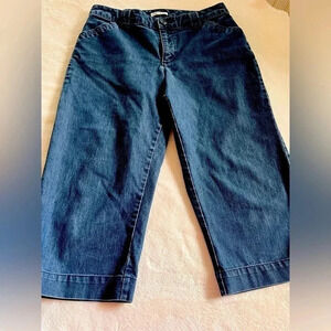 Lee women’s Capri jeans, pants size 6